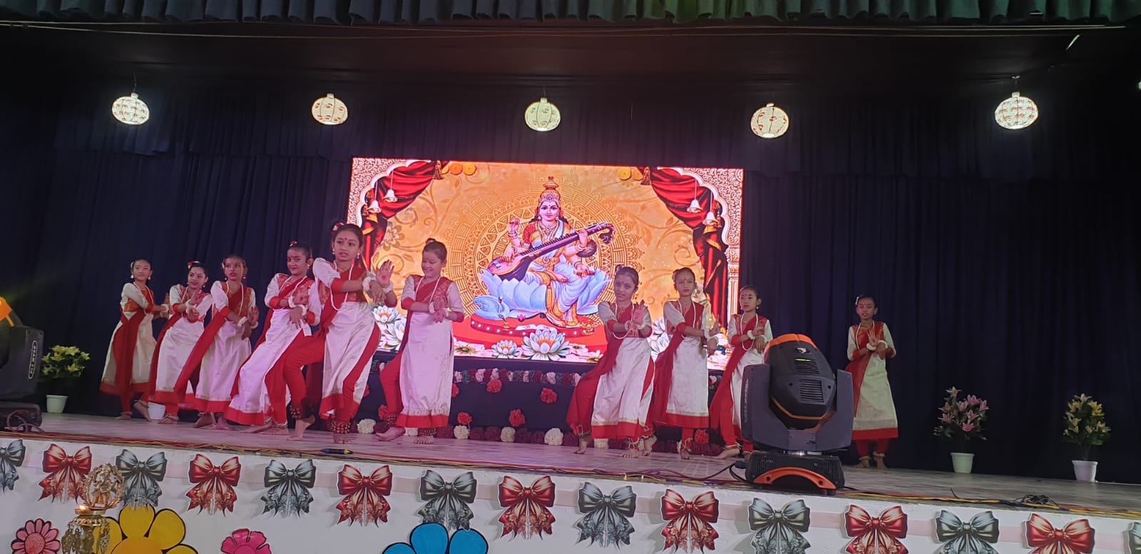 बाल प्रतिभाको विद्यार्थीका सांस्कृतिक प्रस्तुतिले अभिभावक दङ्ग